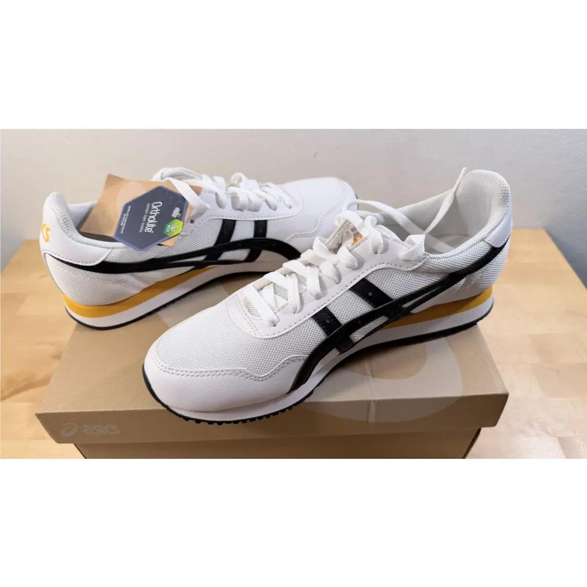 Asics shoes - ASICS Tiger Runner - Tiger Runner - 1201A267-100 - White 3