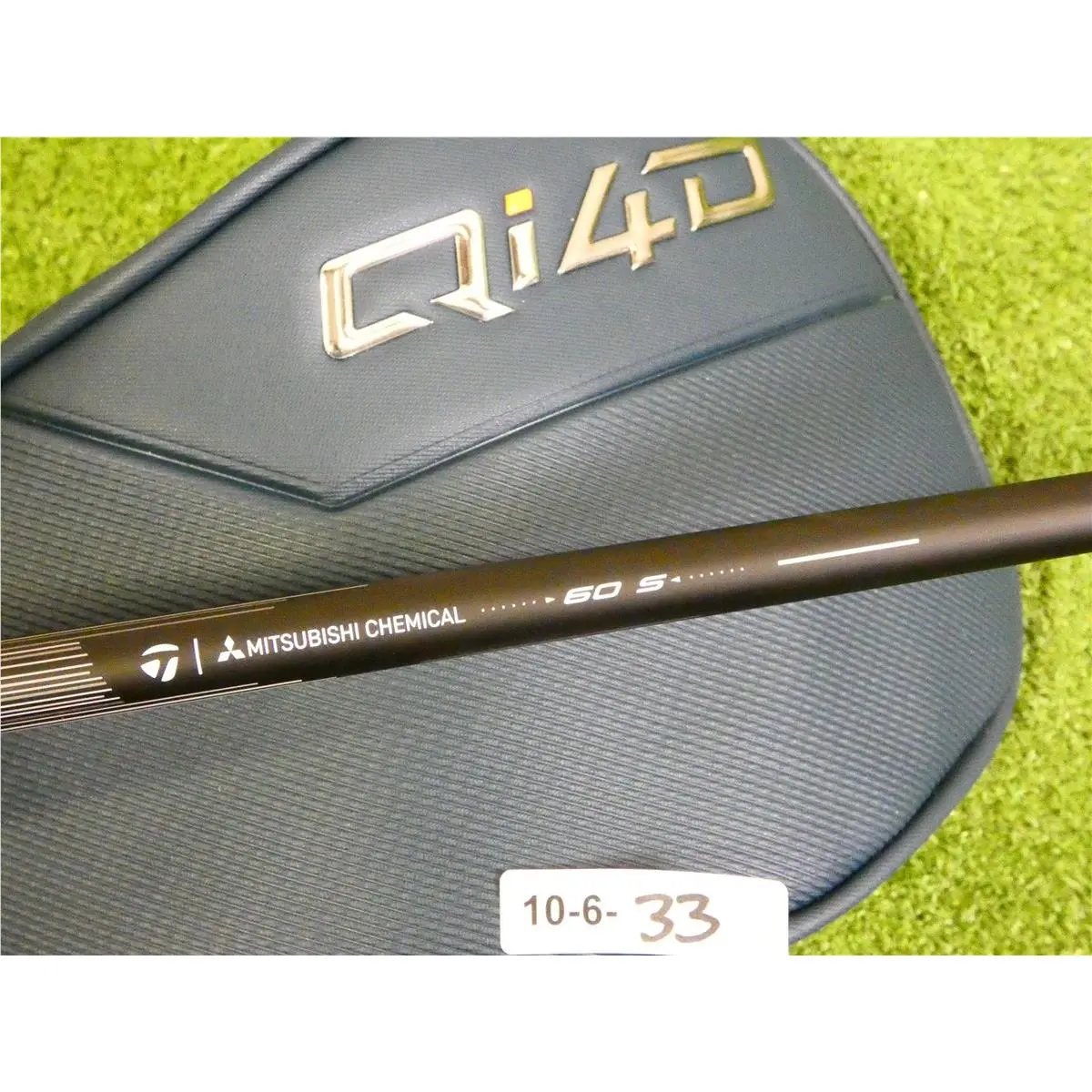 TaylorMade  - Qi4D LS - White 3