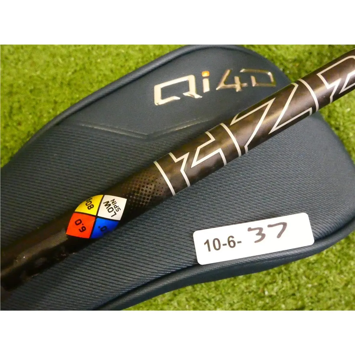 TaylorMade  - Qi4D Tour - Tour - Black 3