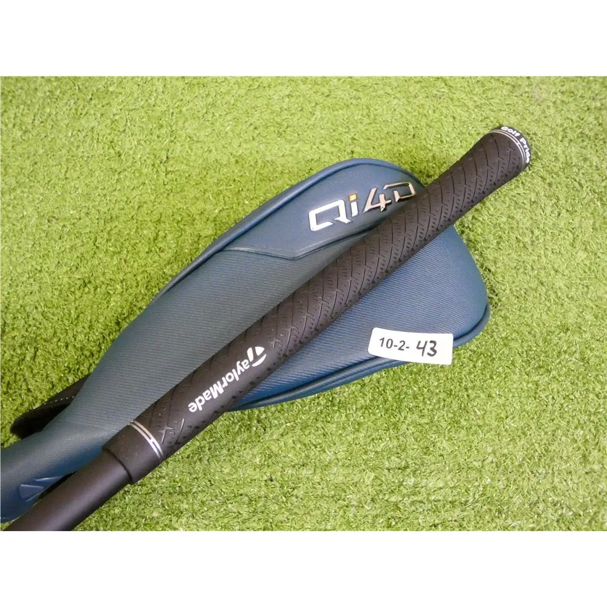 TaylorMade  - Qi4D 4