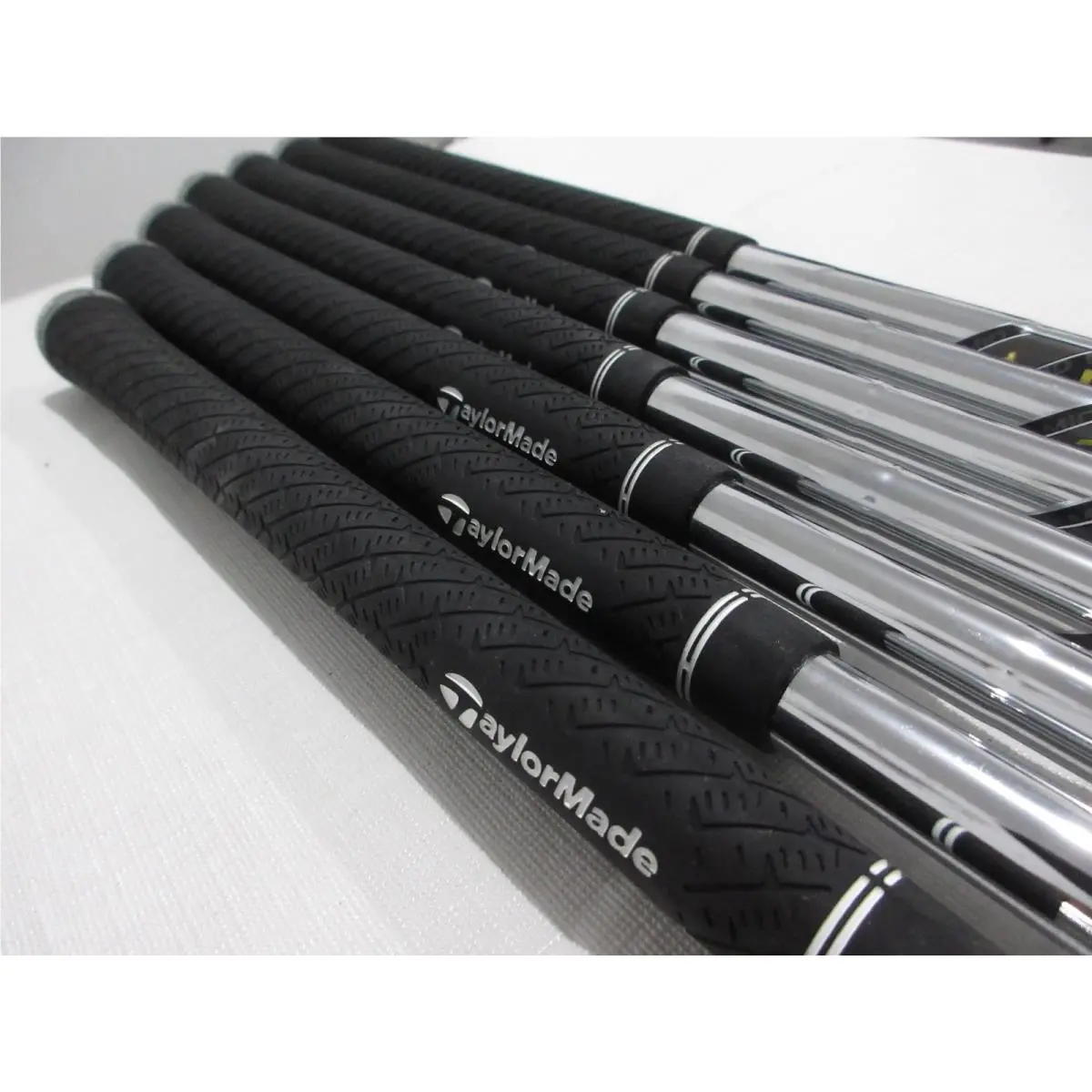 TaylorMade  - Dynamic Gold Mid 115 S300 1