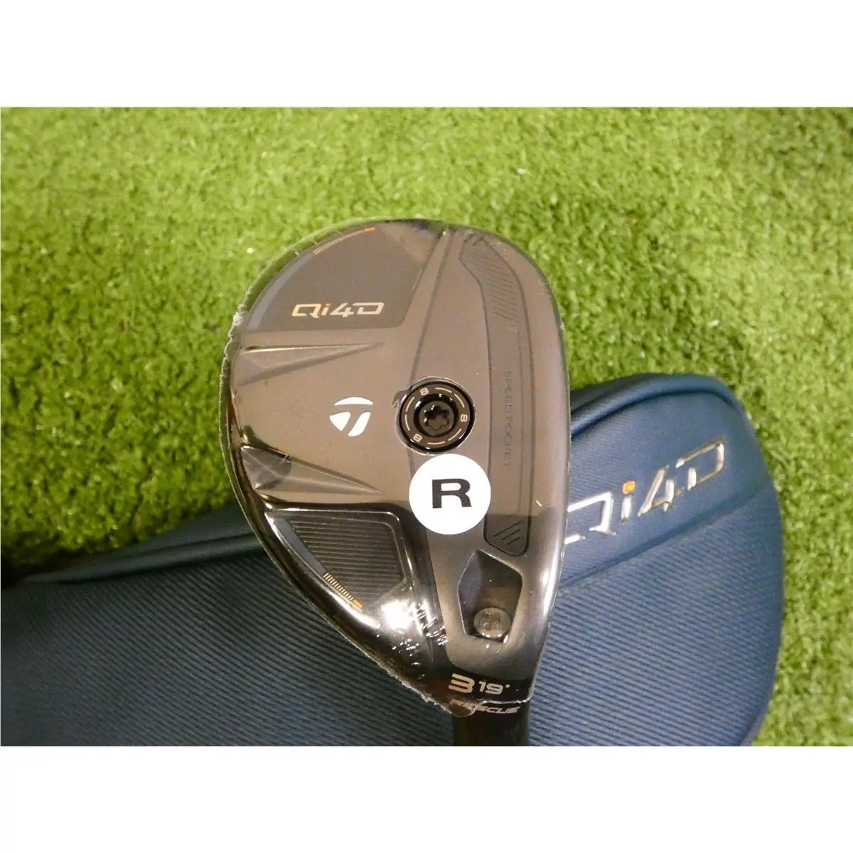 Taylormade Qi4D 19 3 Hybrid Rescue Reax 65 Regular Graphite with Headcover