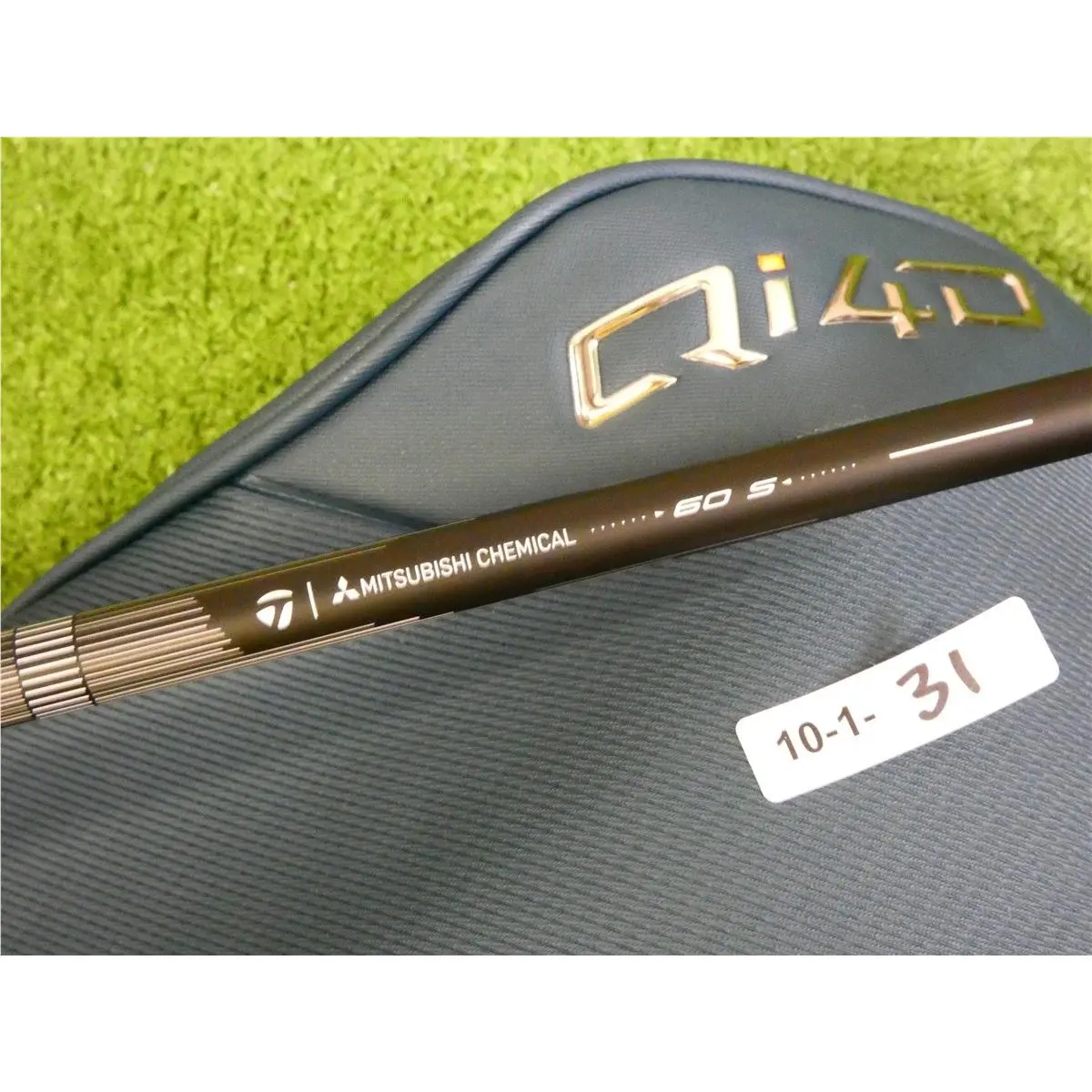TaylorMade  - Qi4D LS - White 3