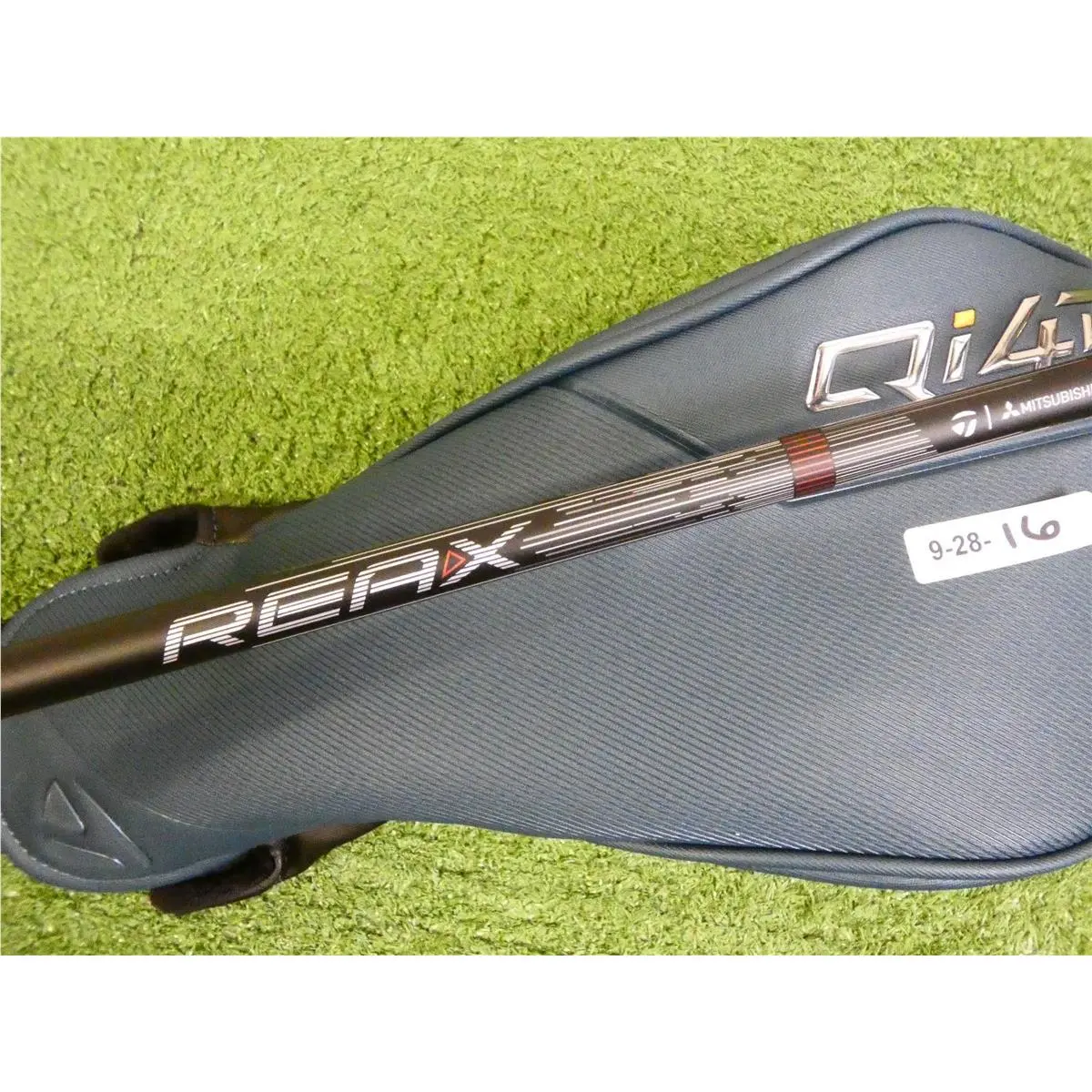 TaylorMade  - Qi4D - Red 2