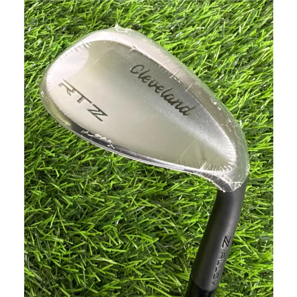 Cleveland Rtz Z-alloy 60 /10 Lob Wedge Mid Grind Black Satin DG Spinner