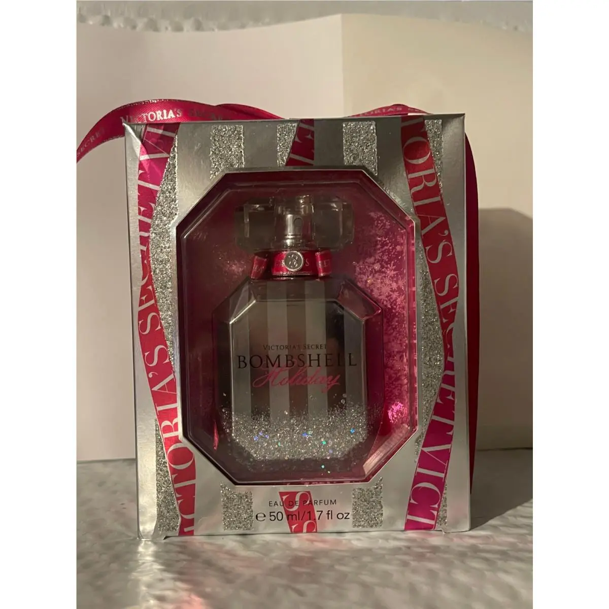 Victoria`s Secret Ltd Edition Bombshell Holiday Edp Spray 1.7 FL OZ / 50 ML by Victoria's Secret