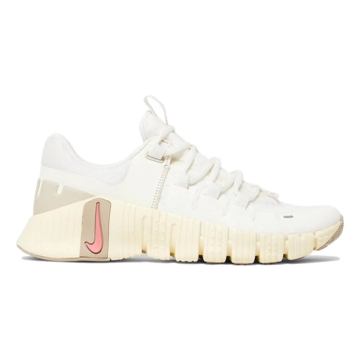 Women`s Free Metcon 5 `sanddrift` Shoes Sneakers DV3950-100 by Nike
