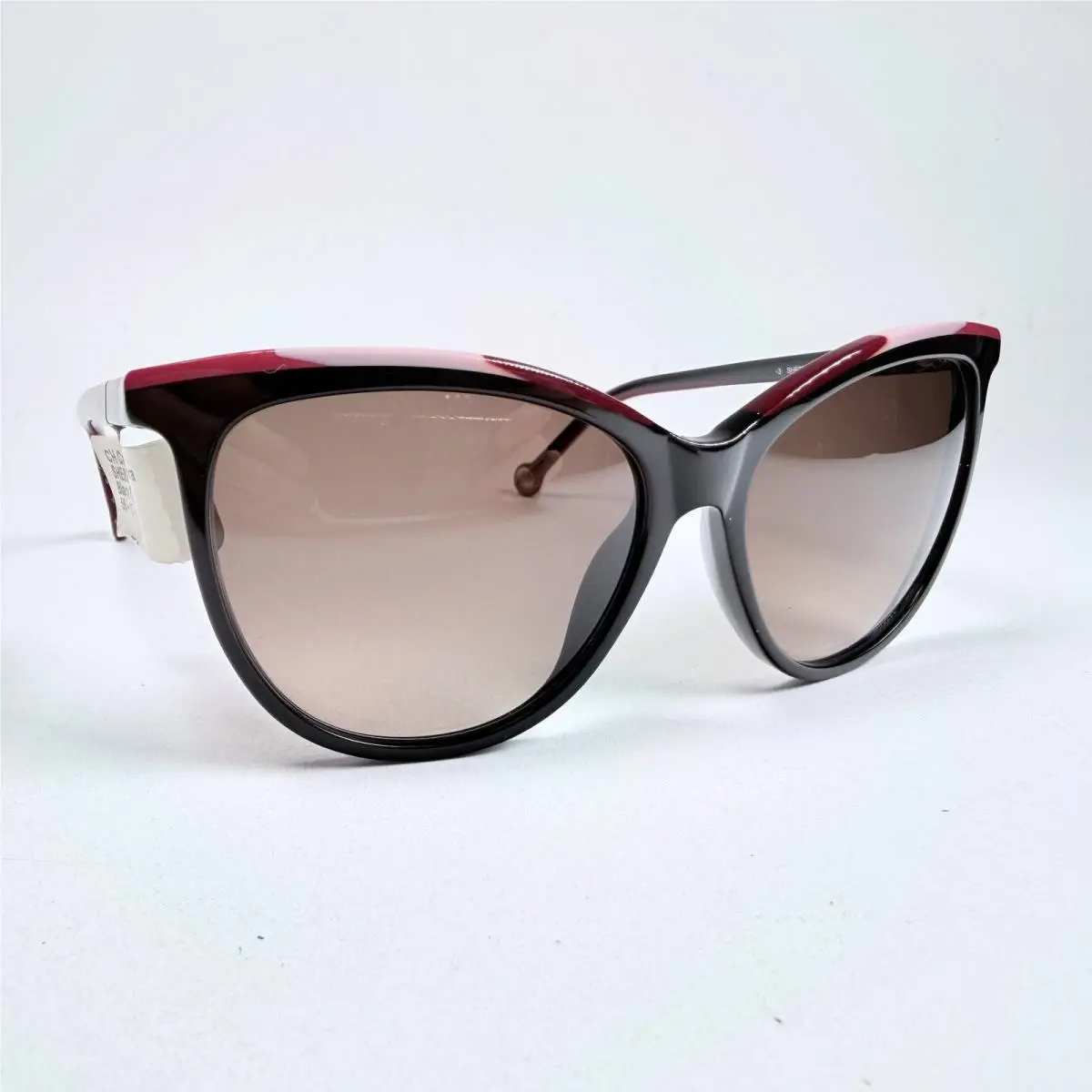 Carolina Herrera SHE827 700Y Sunglasses Black Pink w/ Brown Gradient Lens 56mm