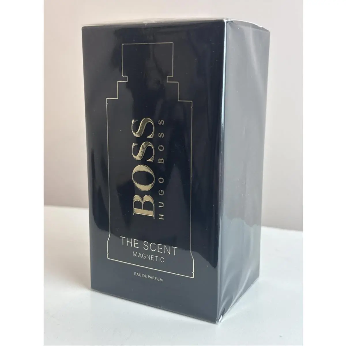 The Scent Magnetic Eau de Parfum 3.3fl oz/100ml by Hugo Boss