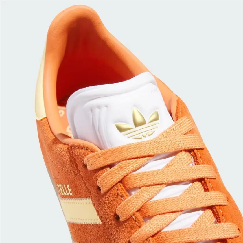 Adidas shoes - Dusky Orange / Ice Tangerine / Cloud Whi 4