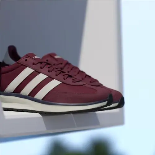 Adidas shoes - Shadow Red / Off White / Dark Blue 8