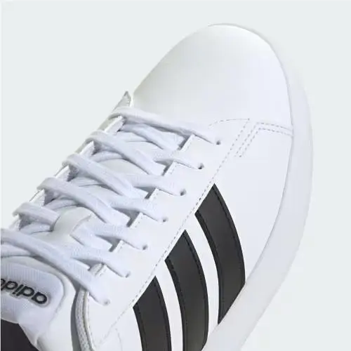 Adidas shoes - Cloud White / Core Black / Cloud White 15