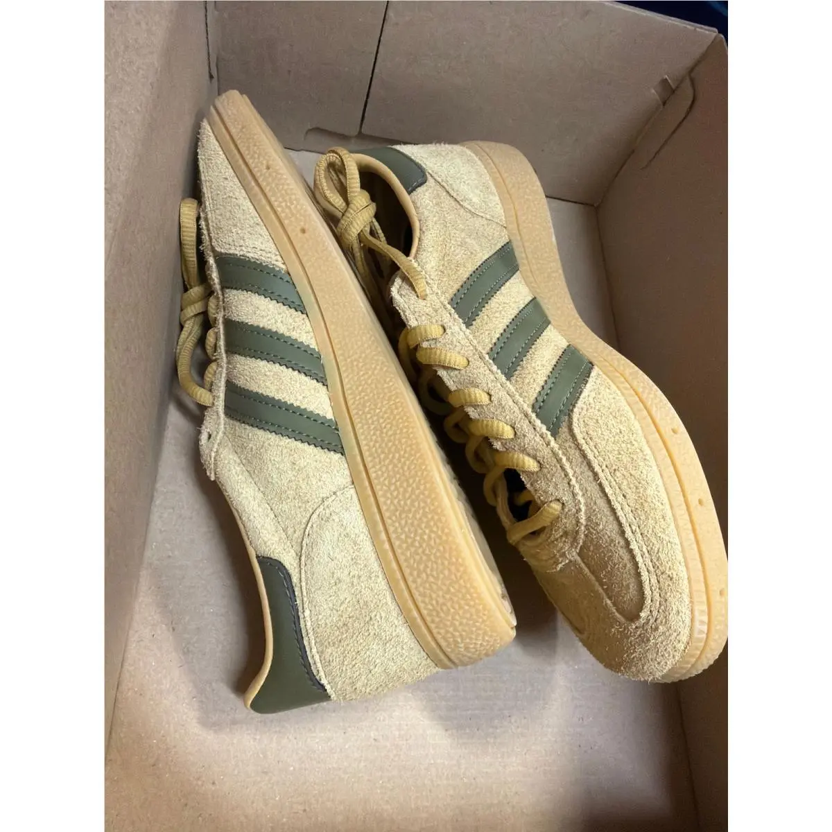 Adidas shoes - JQ8298 - JQ8298 - Multicolor 1
