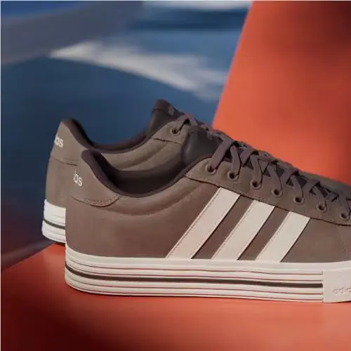 Adidas shoes - Earth Strata / Off White / Aurora Coffee 7