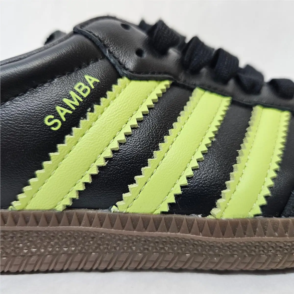 Adidas shoes - JS1387 - JS1387 - Core Black 8