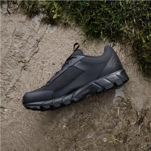 Adidas shoes - Core Black / Carbon / Core Black 16