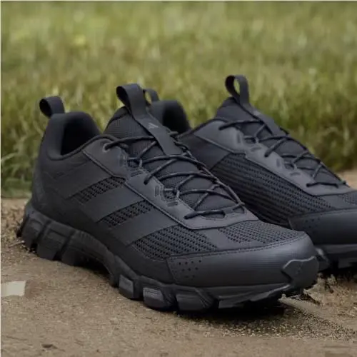Adidas shoes - Core Black / Carbon / Core Black 18