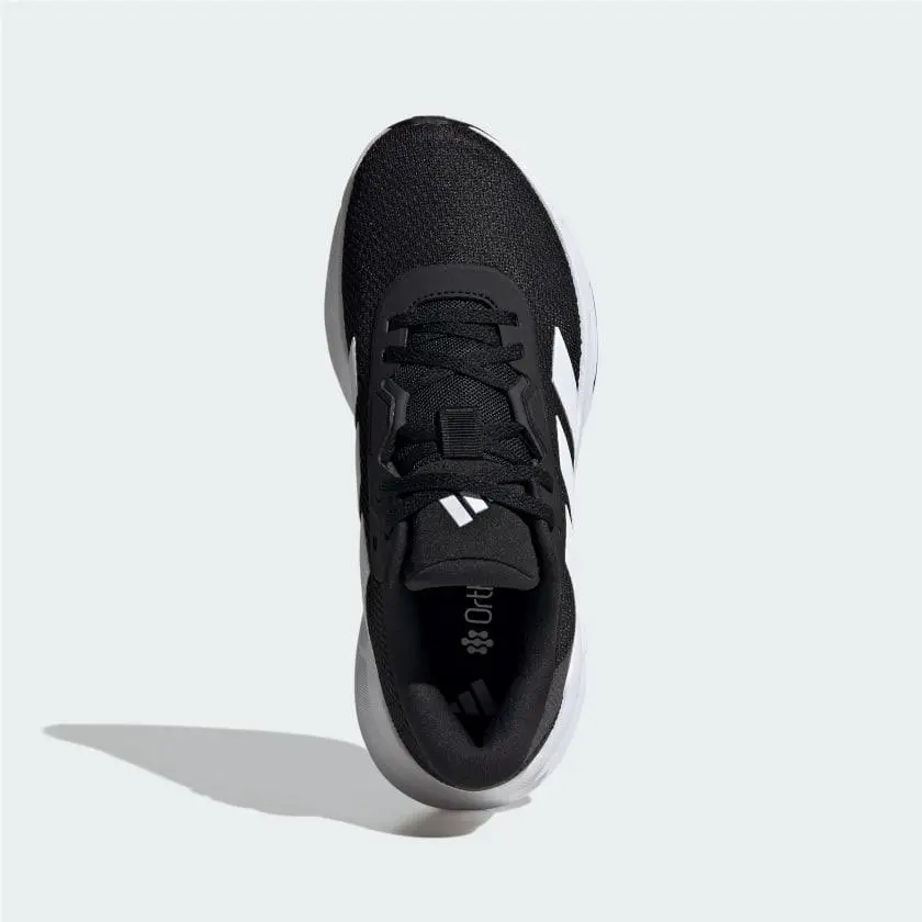 Adidas shoes - Core Black / Cloud White / Carbon 0