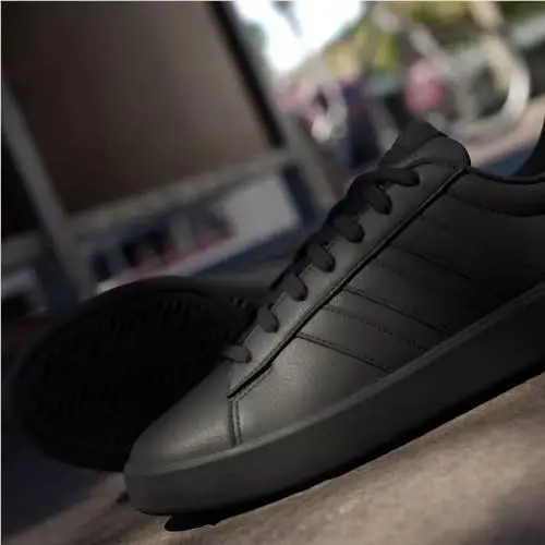 Adidas shoes - Core Black / Core Black / Carbon 18