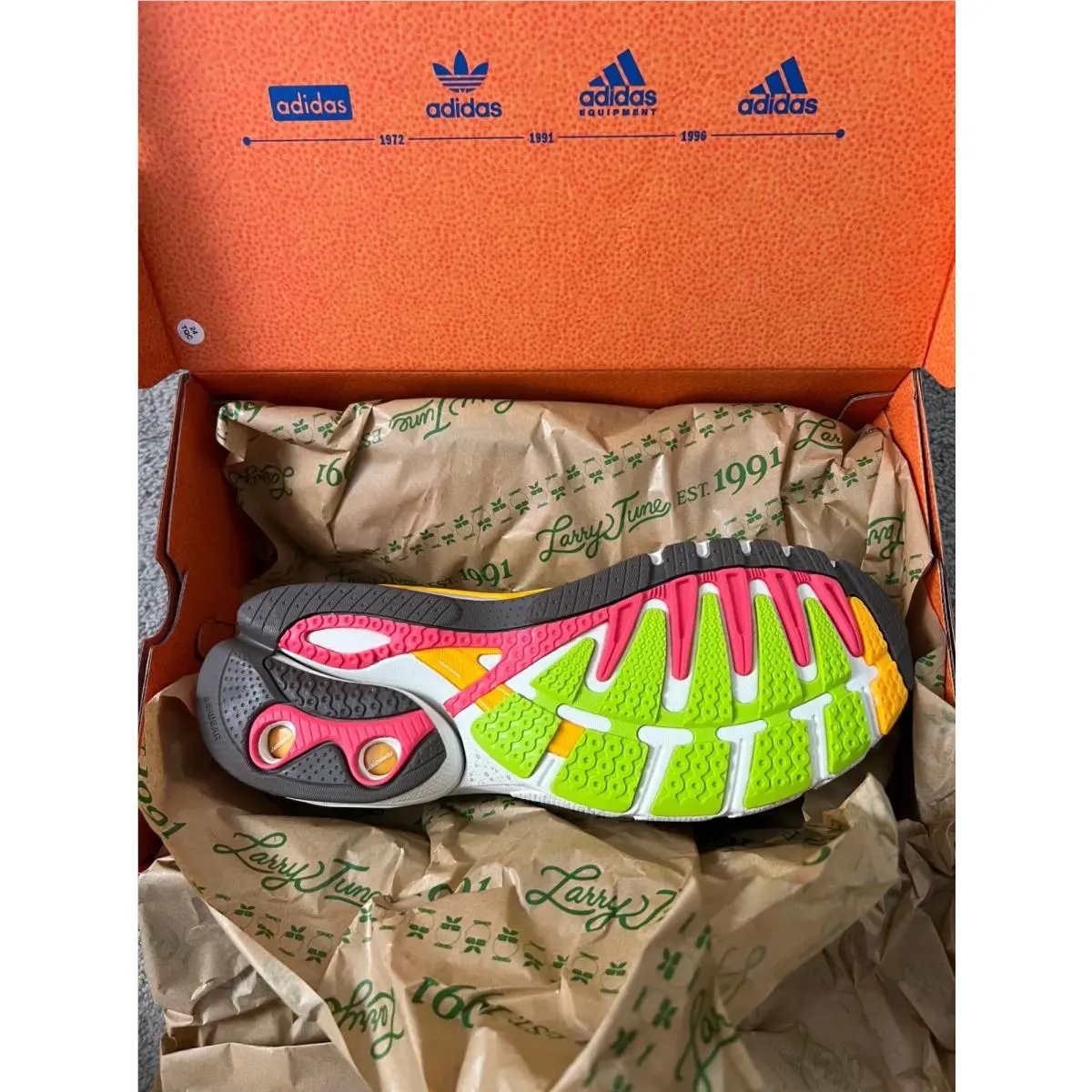 Adidas shoes - adidas Adistar Control 5 - Adistar Control - KZ7294 - Multicolor 1