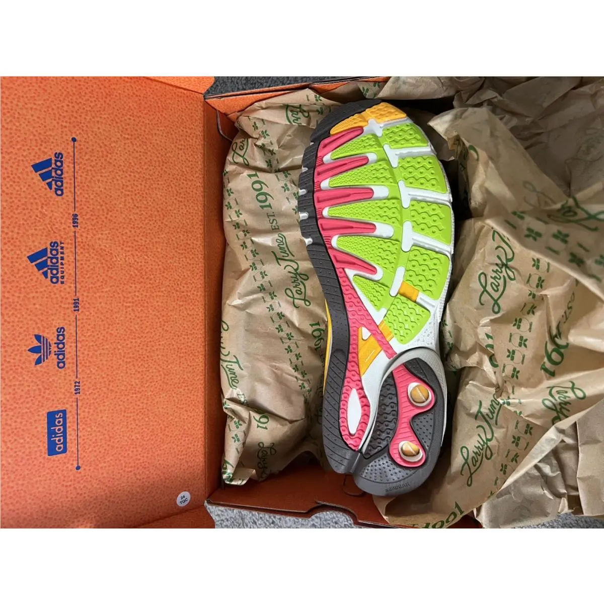 Adidas shoes - adidas Adistar Control 5 - Adistar Control - KZ7294 - Multicolor 6