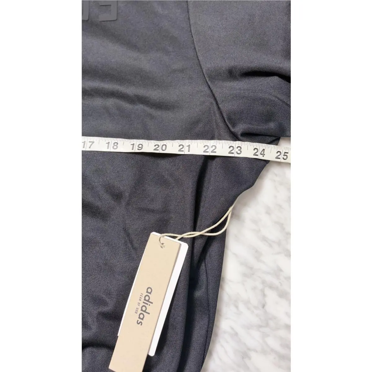 Adidas clothing - IT1922 - IT1922 - Black (UPC: 197609843357) 3