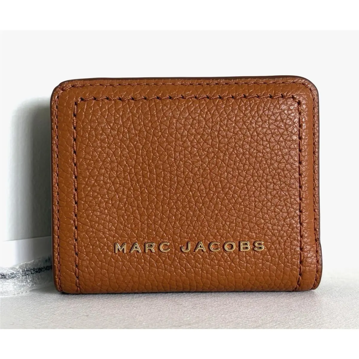 Compact Bifold Wallet Leather Smoked Almond by Marc Jacobs