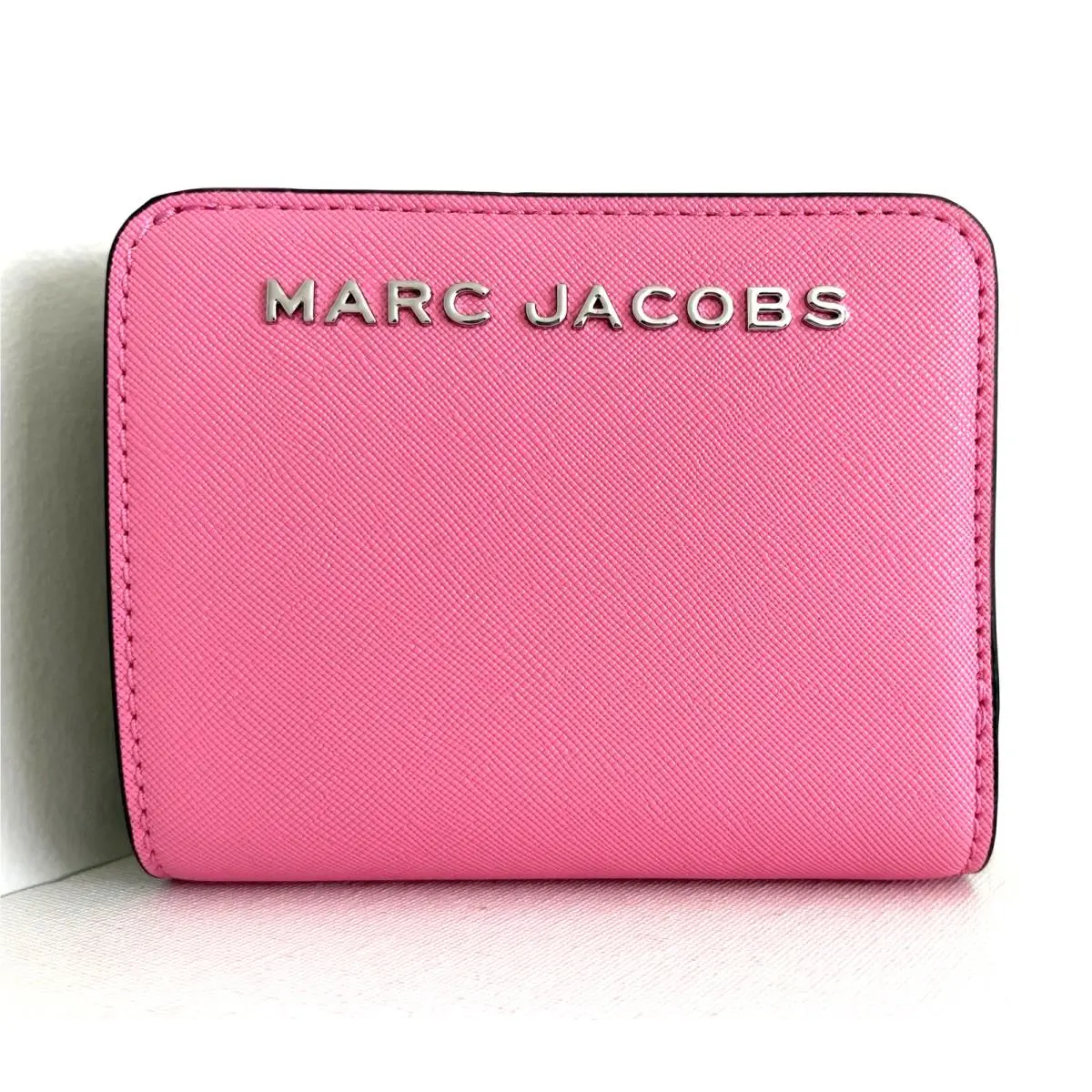 Compact Bifold Wallet Petal Pink by Marc Jacobs