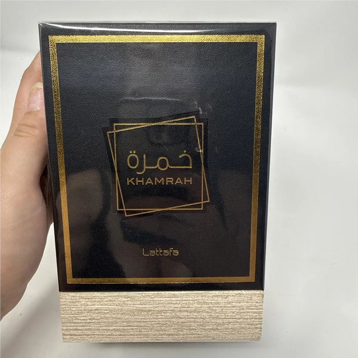 Khamrah by Lattafa Perfume Unisex 3.4 oz / 100mL Natural Spray