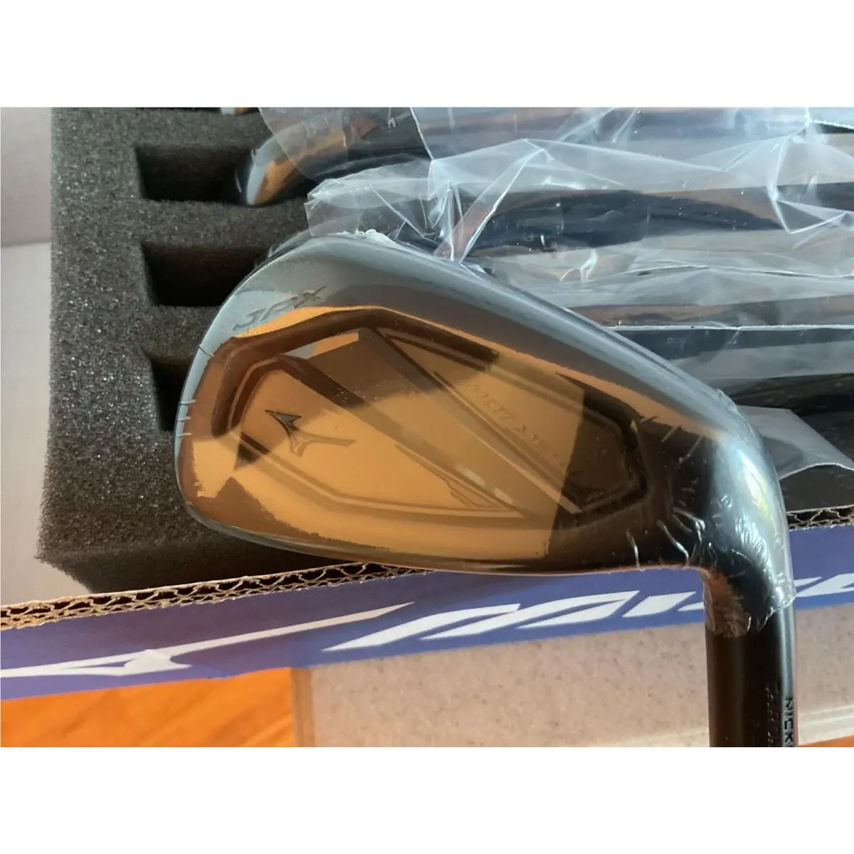 Mizuno Jpx 925 Hot Metal Black Irons 4-PW/GW Regular 5.5 Steel Project x