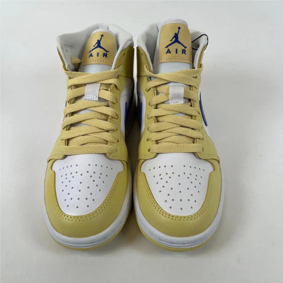 Nike shoes - Jordan 1 Mid - Mid - Yellow 2