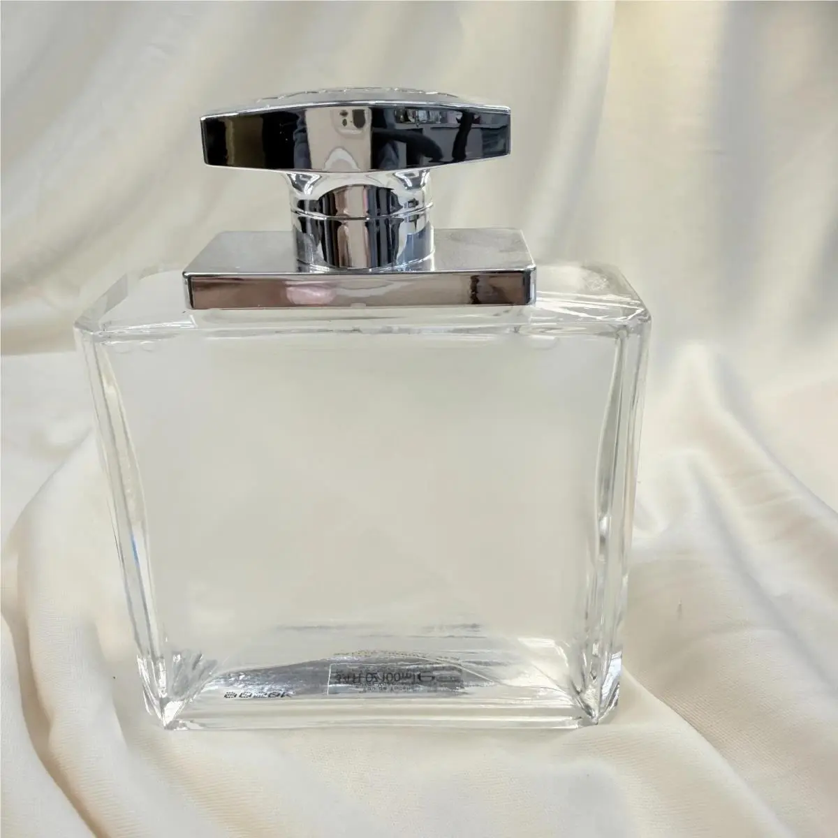 100ml/3.4oz Eau de Toilette Spray Men Hard to Find by Nautica
