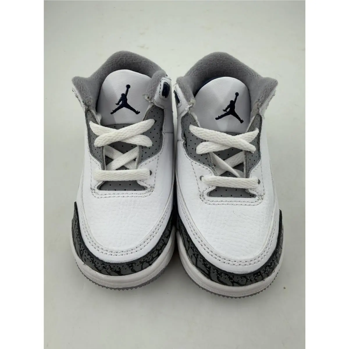 Nike shoes - Air Jordan 3 - Air - White (UPC: 0196975537600) 2