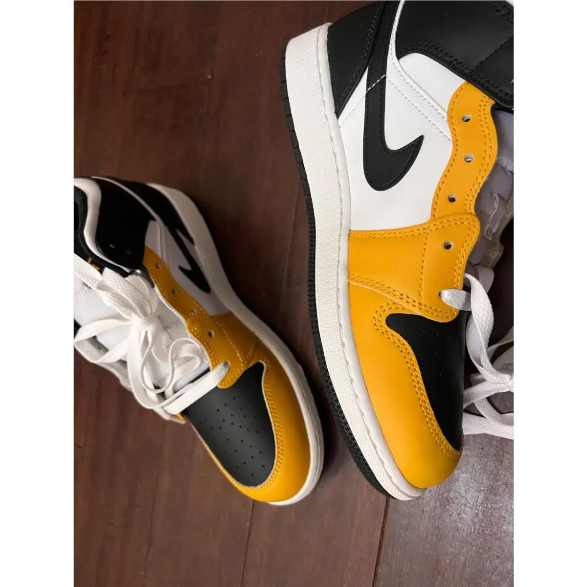 Nike shoes - Yellow 1