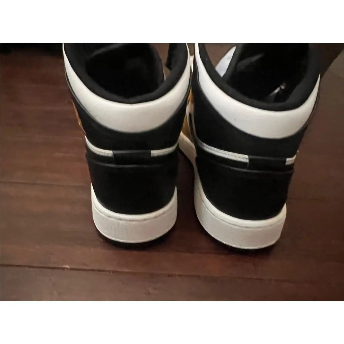 Nike shoes - Yellow 3