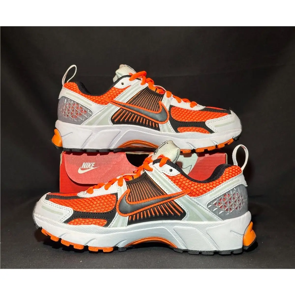 Nike shoes - Nike Zoom Vomero 5 - Zoom Vomero - Orange 0