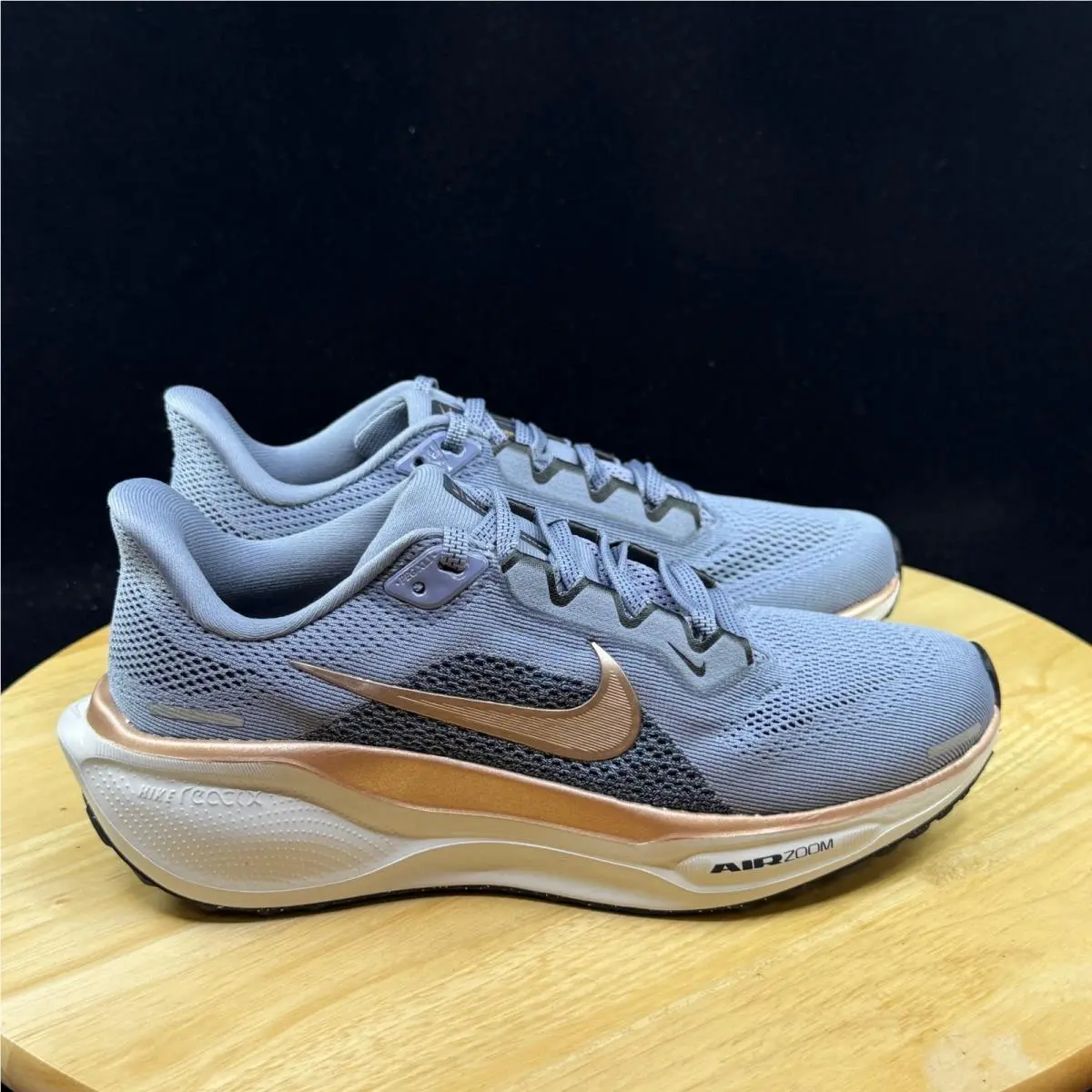 Nike shoes - Blue 3