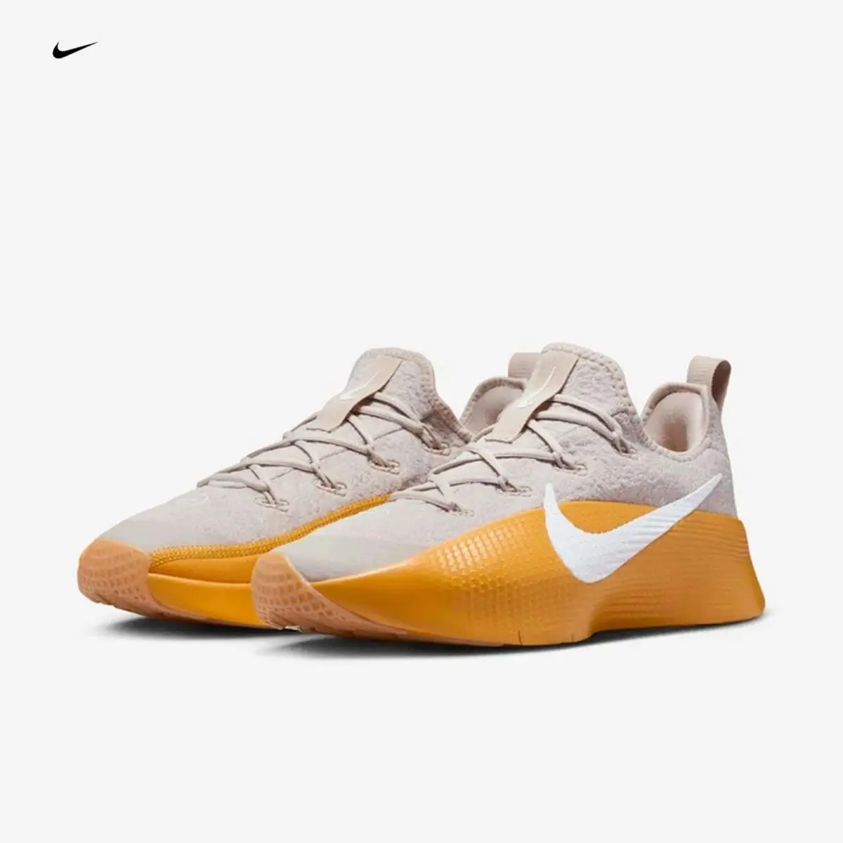 Nike Lebron TR 1 Cream Gold Leaf FJ6151-202 Men`s Size 10.5