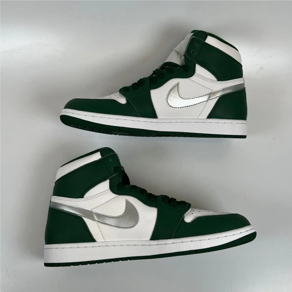 Nike shoes - Jordan 1 Retro High OG Gorge Green - Green 1