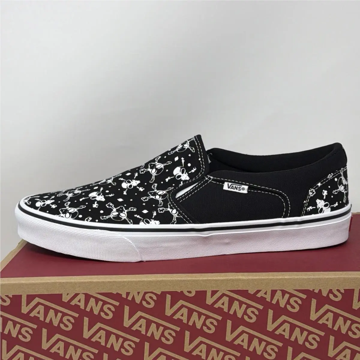 Vans shoes - VANS Classics - Classics - Black 10
