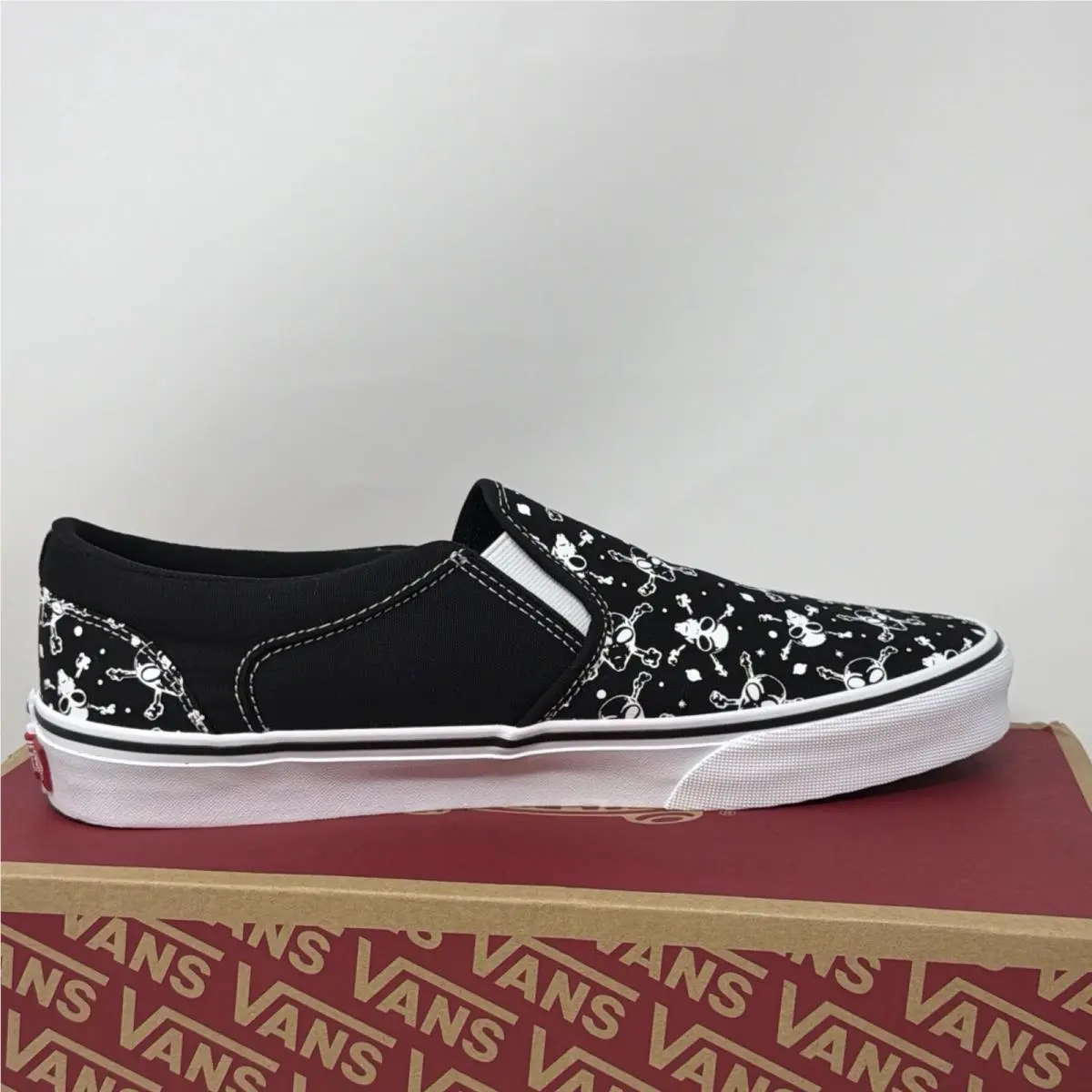 Vans shoes - VANS Classics - Classics - Black 11