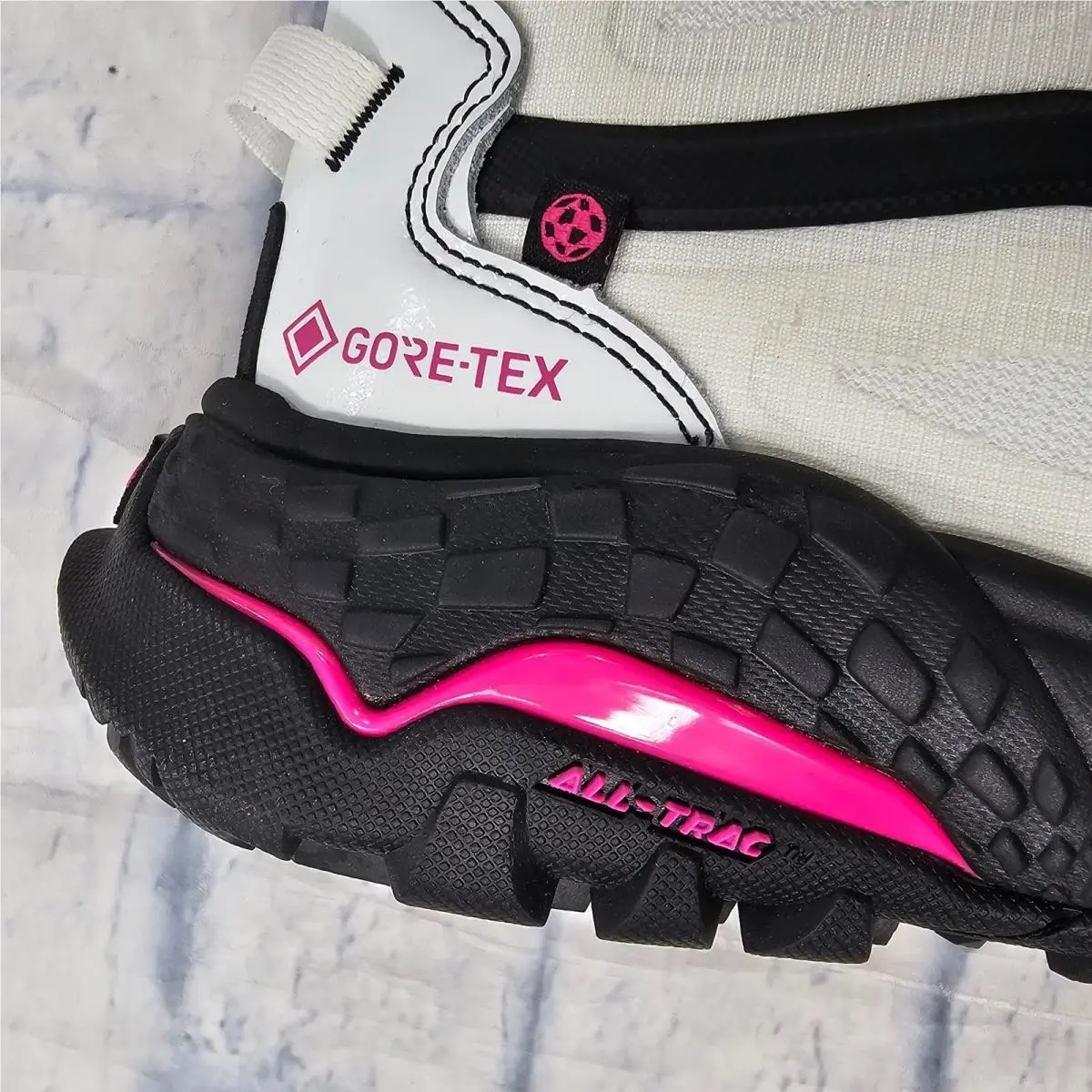Vans shoes - MTE-3 Gore-Tex - White 5