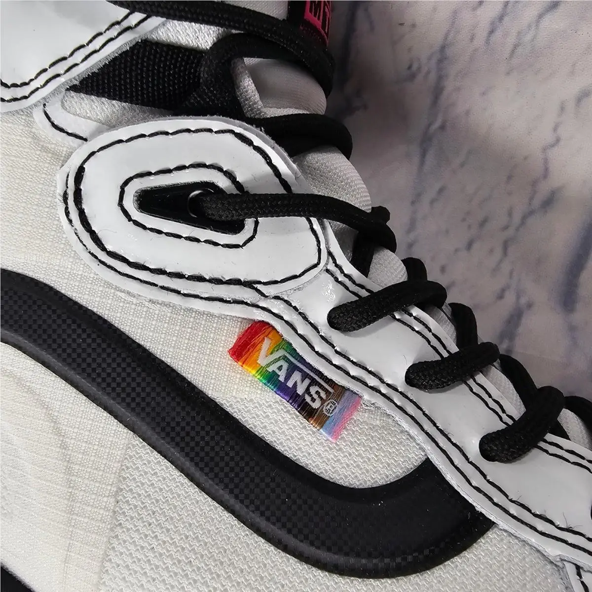Vans shoes - MTE-3 Gore-Tex - White 4