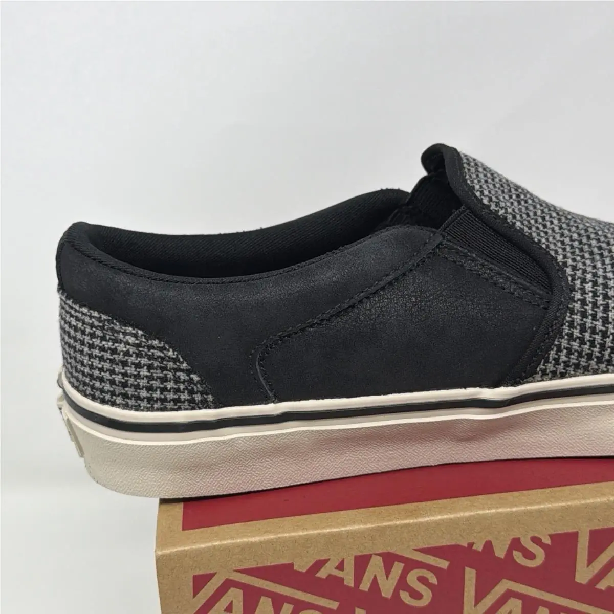 Vans shoes - VN000CGSNEZ - VN000CGSNEZ - Brown (UPC: 197804424047) 11