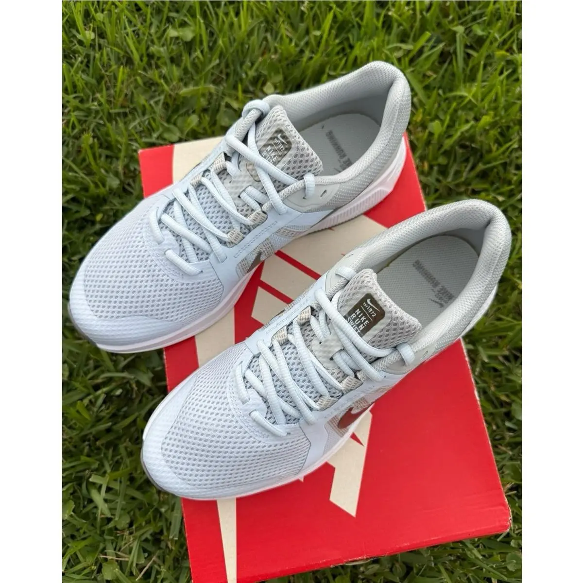 Nike shoes - Nike Essentialist - Essentialist - CU3528-400 - Blue 1