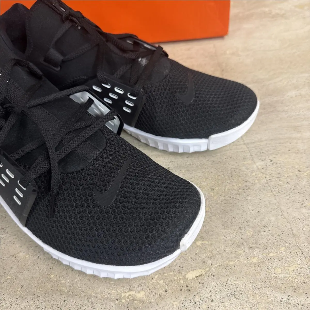 Nike shoes - Nike Free Metcon - Free Metcon - White 1