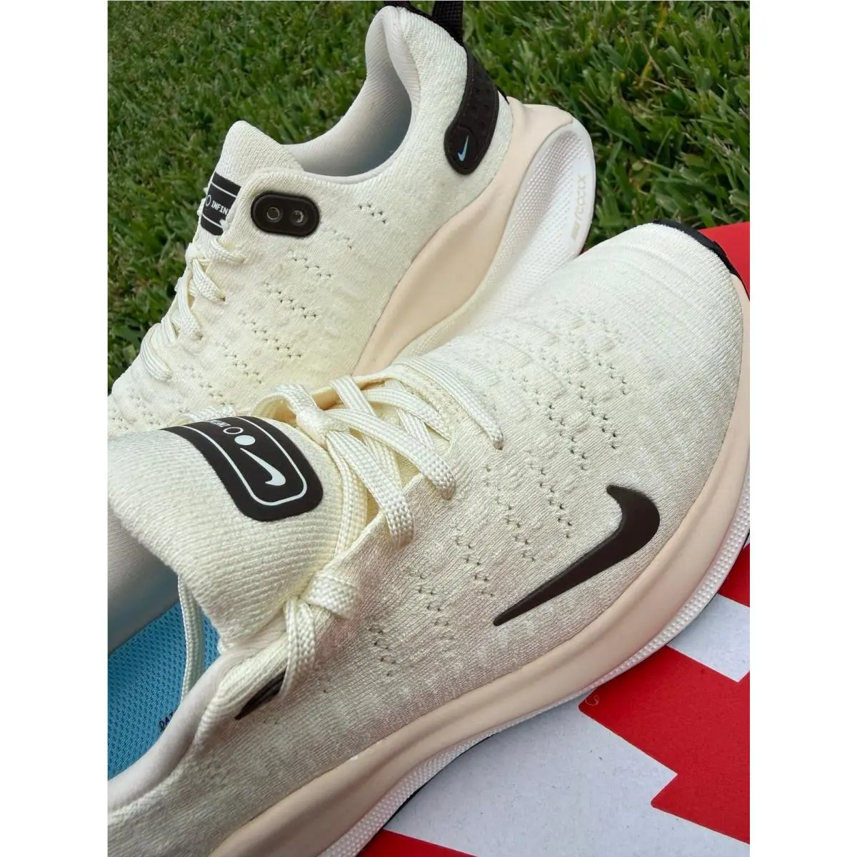 Nike shoes - Nike Essentialist - Essentialist - Beige 2