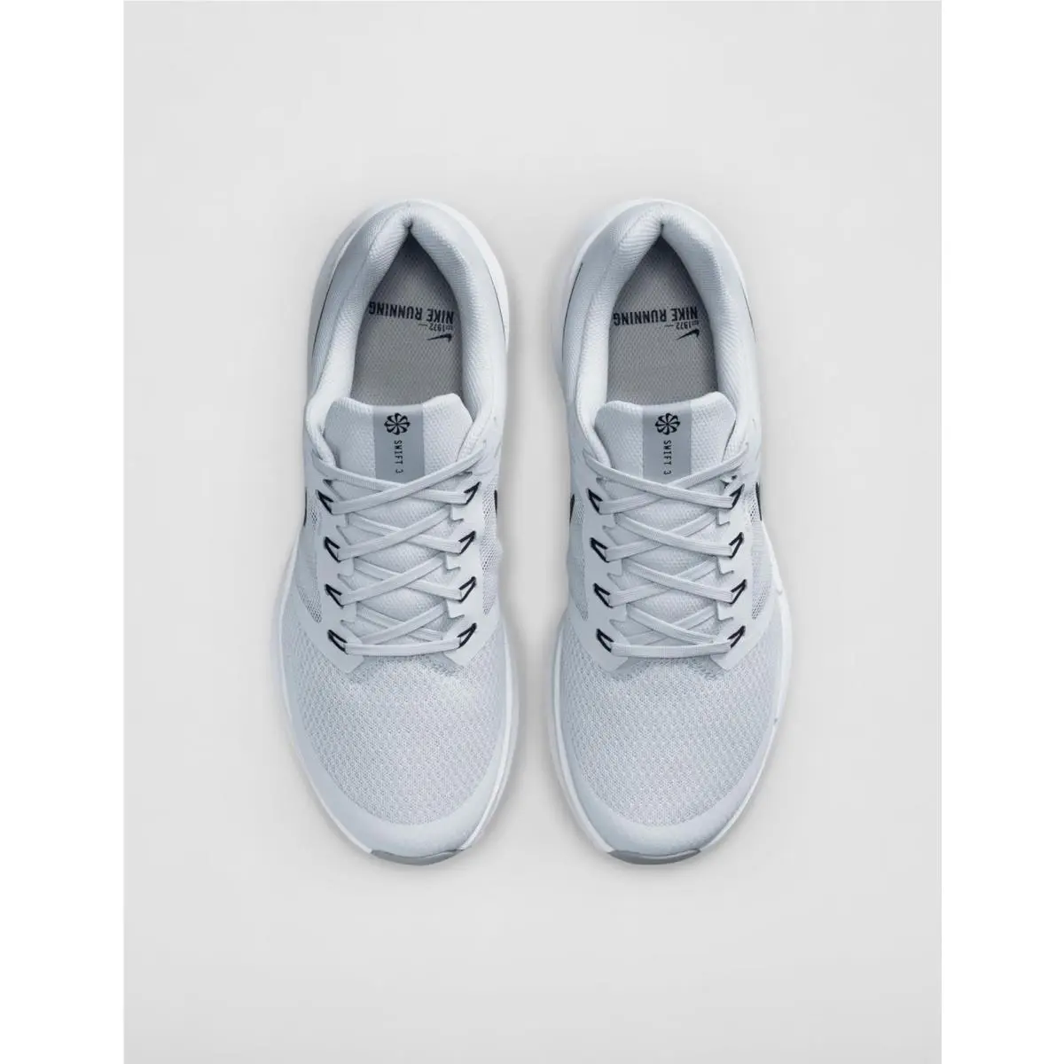Nike shoes - Black (UPC: 196604436663) 3