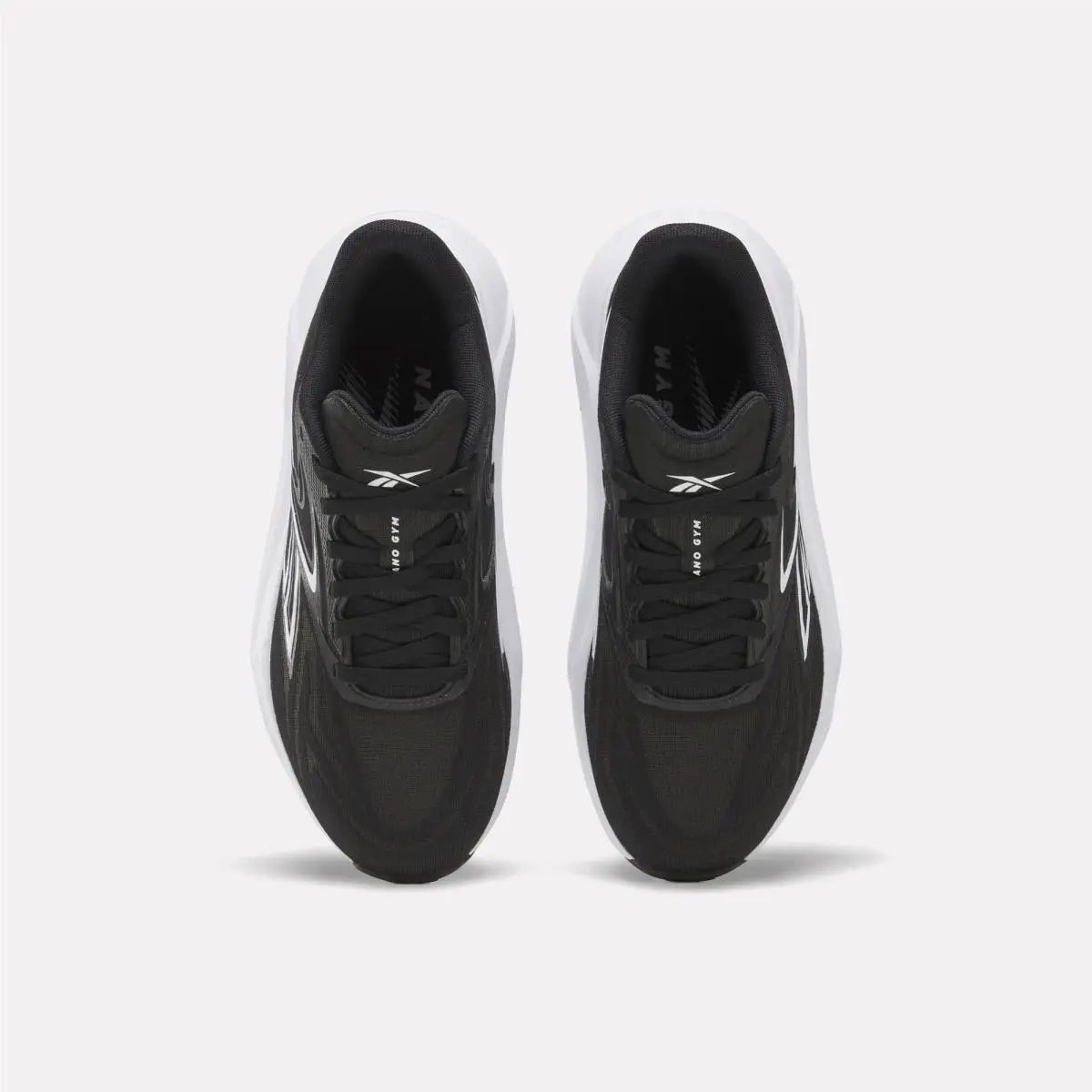 Reebok shoes - White/Black 10
