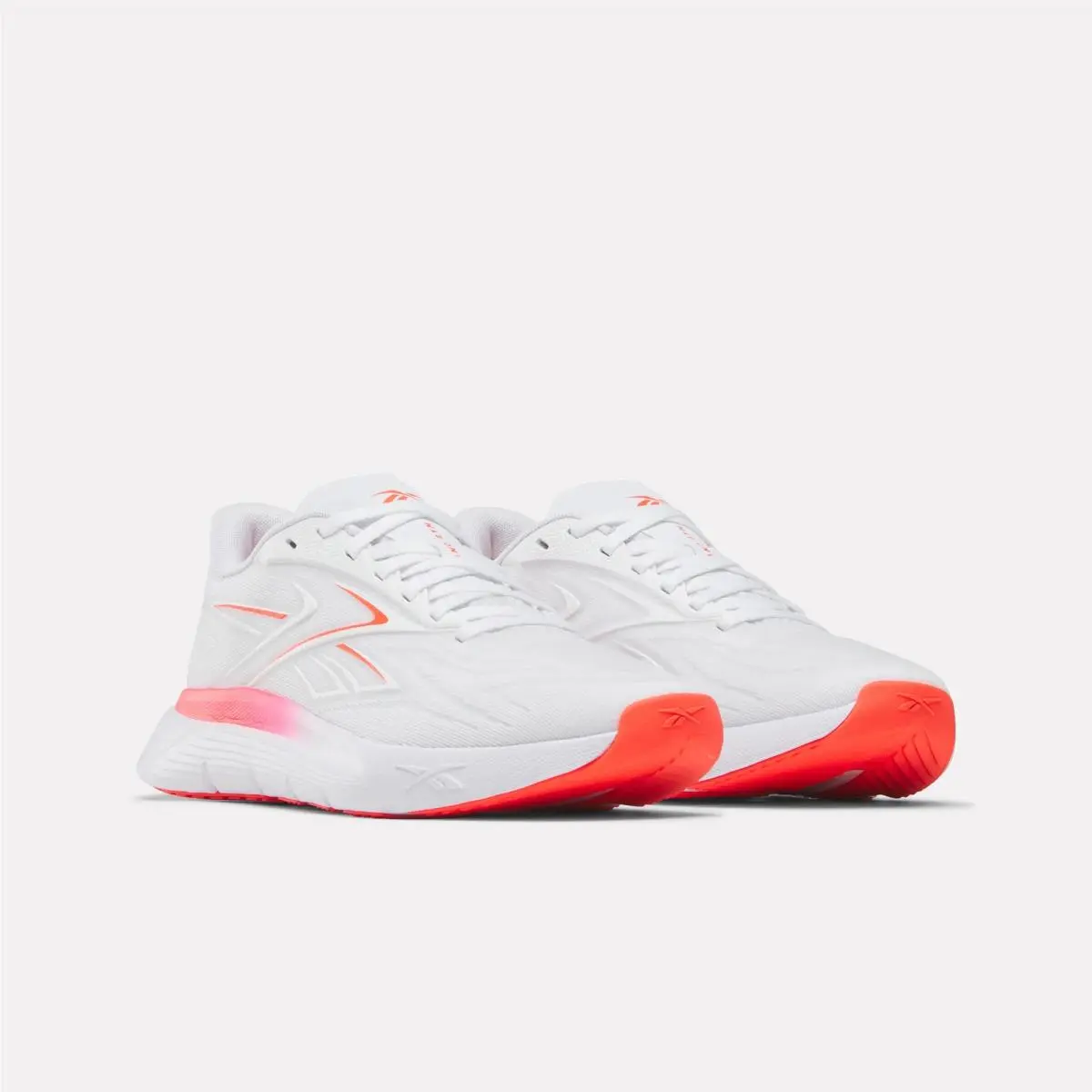 Reebok shoes - White/Black 28
